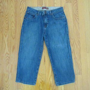 IZOD WOMEN'S SIZE 6 JEANS CAPRIS MED BLUE SLUB STRETCH DENIM JUST RIGHT CROPPED